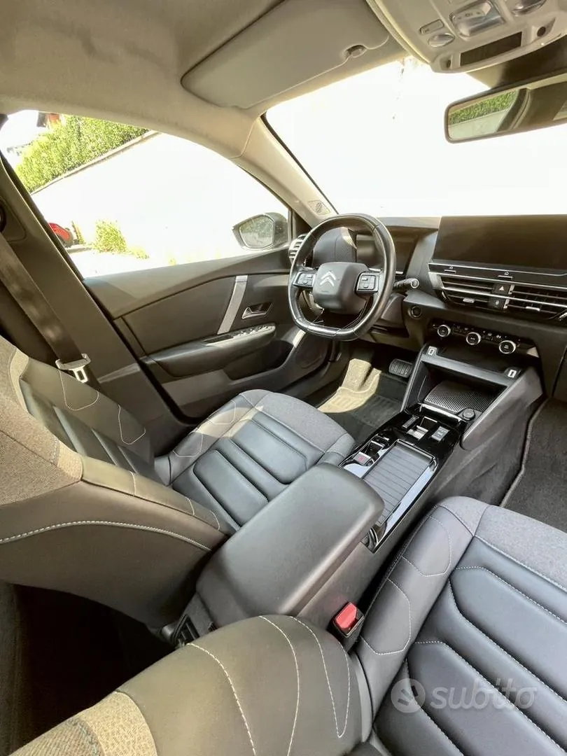Citroen C4 2021 photo 3