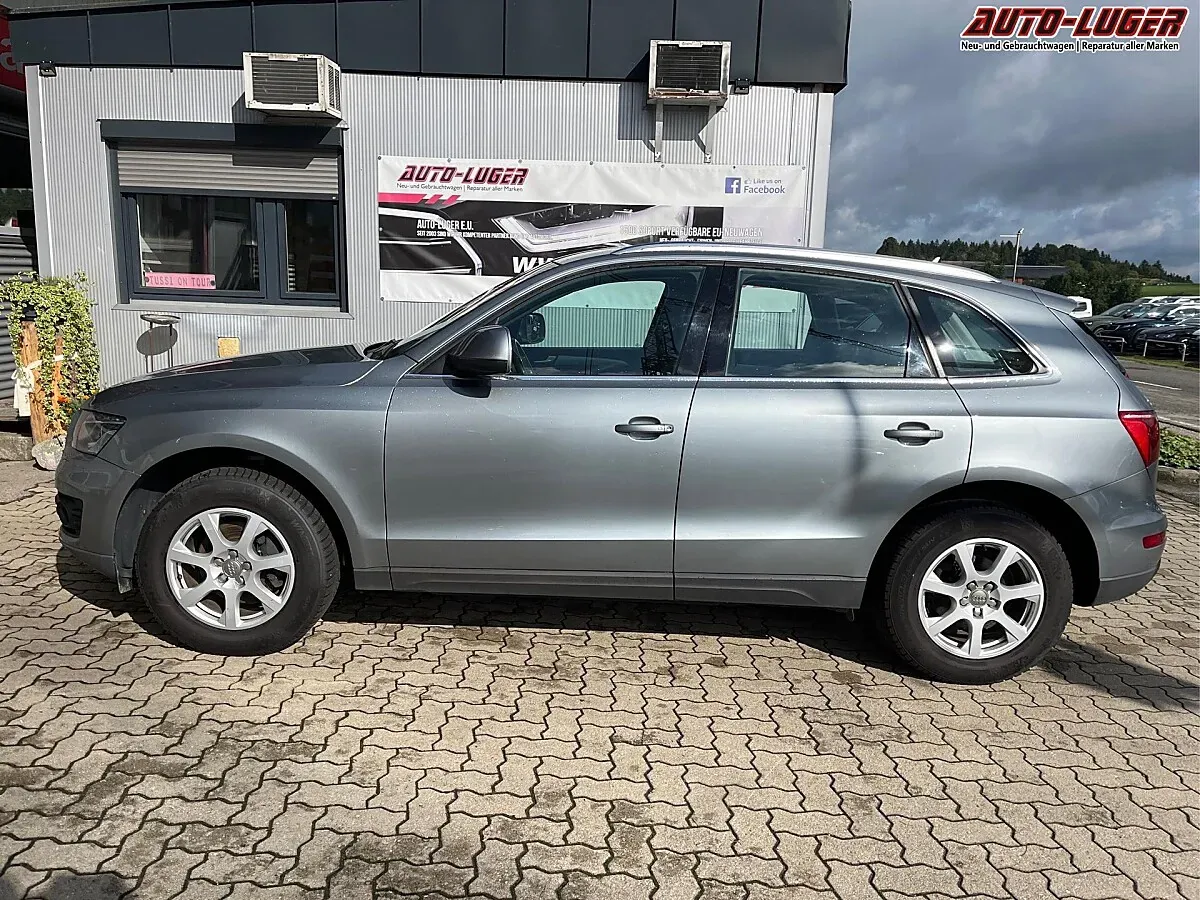 Audi Q5 2009 photo 2