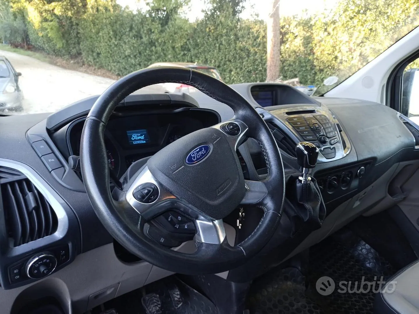 Ford Tourneo Custom 2014 photo 3