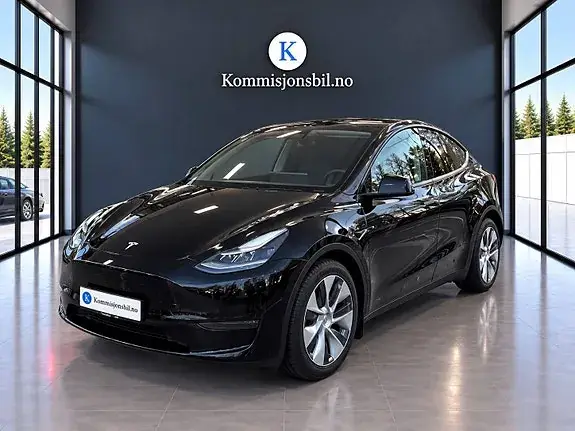 Tesla Model Y 2023 photo 2