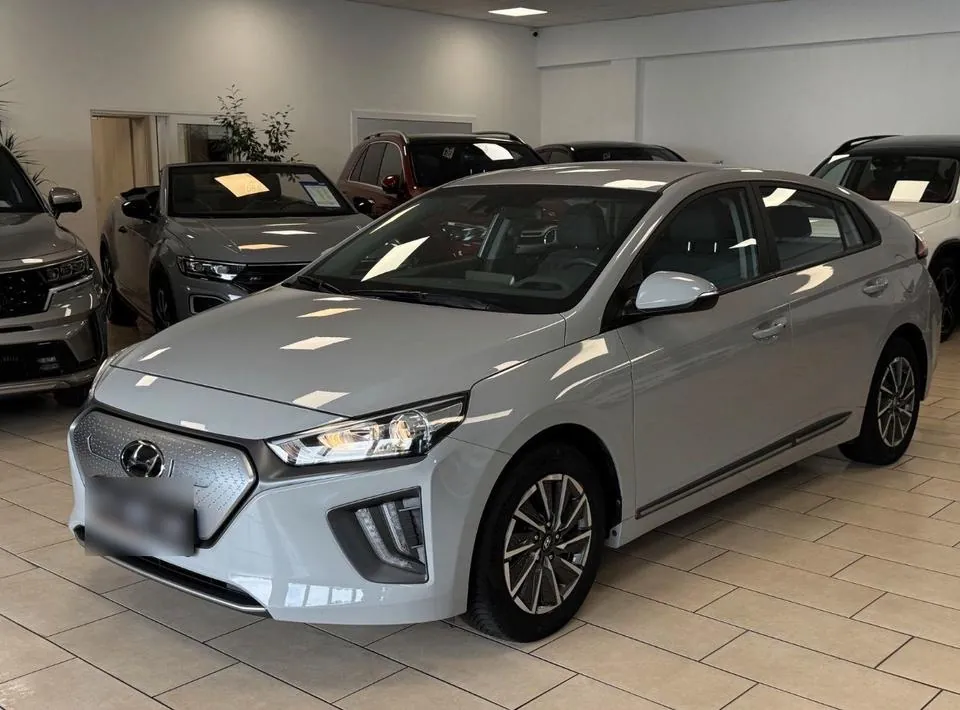 Hyundai Ioniq