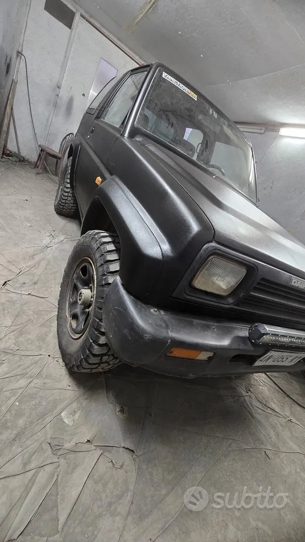 Daihatsu Feroza 1997 photo 3