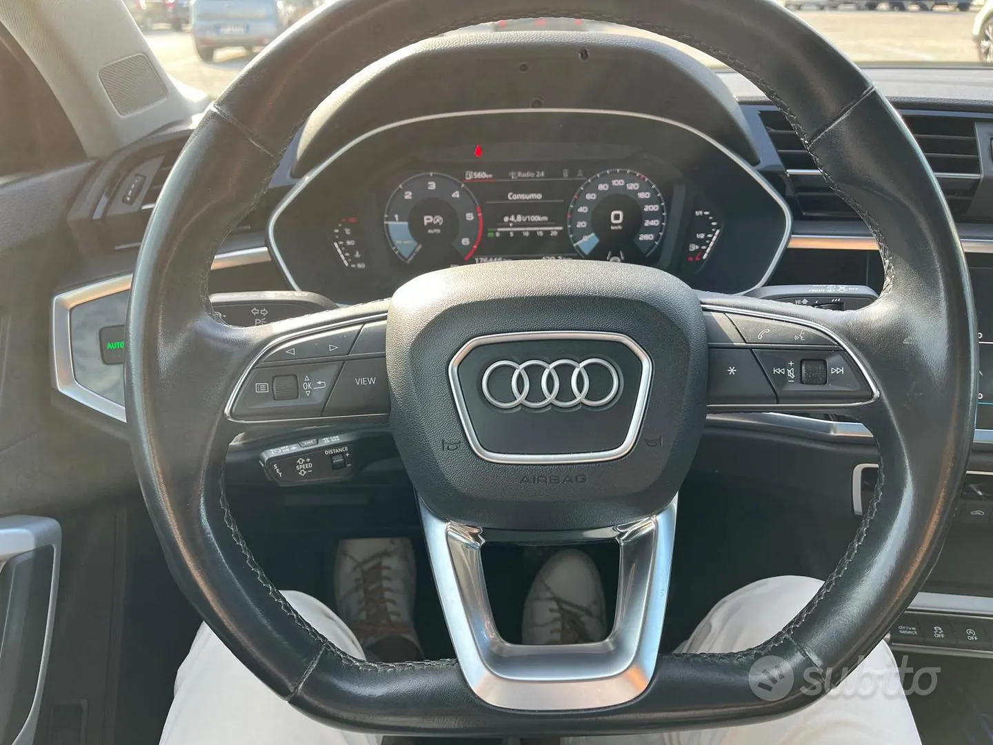 Audi Q3 2022 photo 4