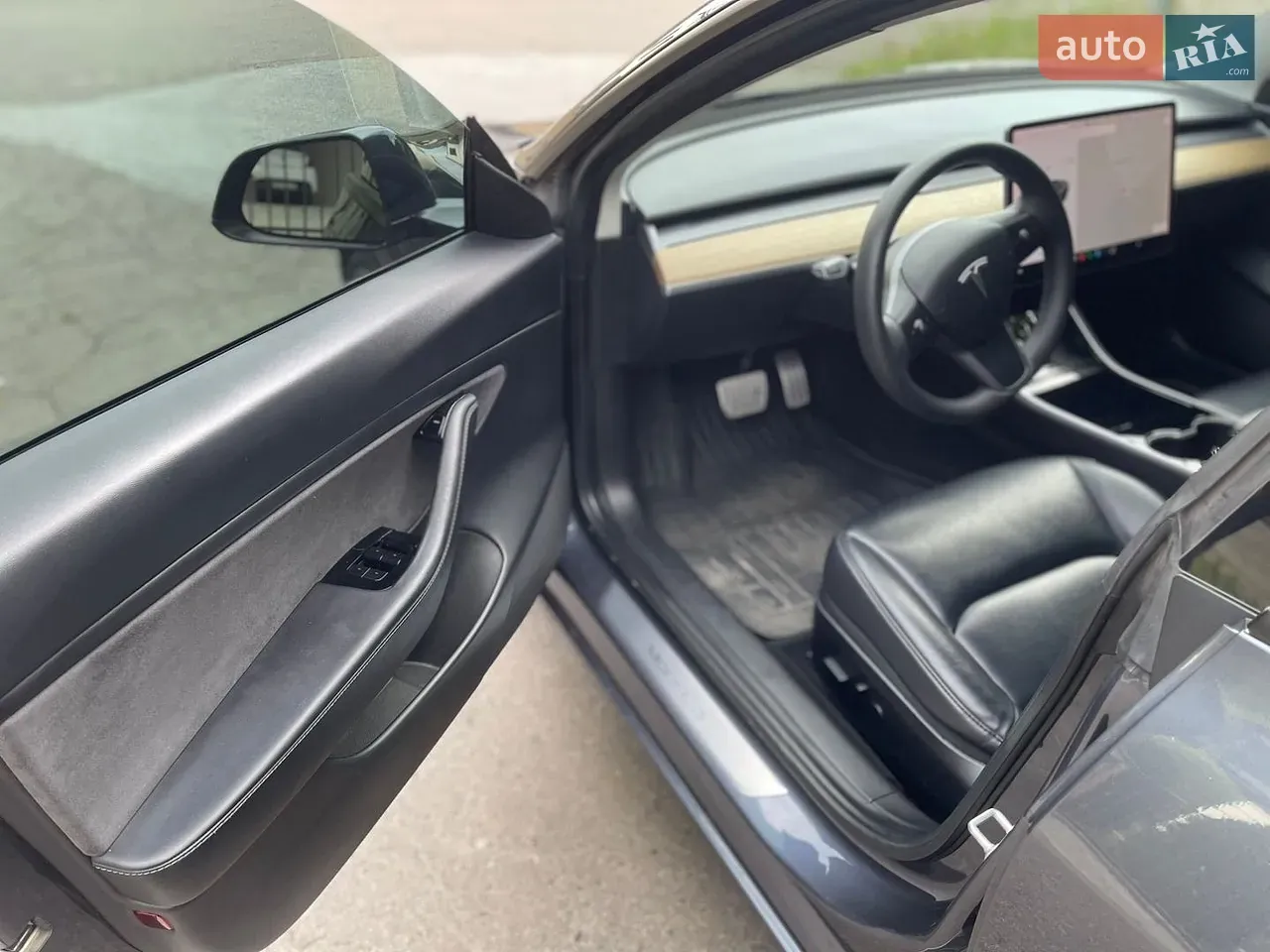 Tesla Model 3 2020 photo 5