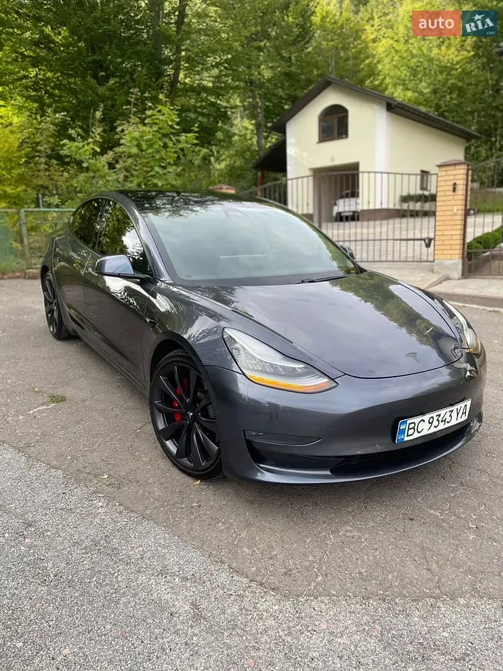 Tesla Model 3