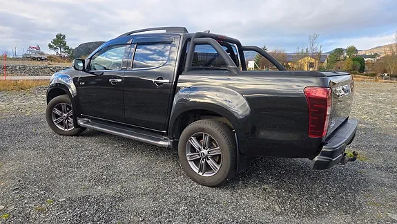 Isuzu D-Max 2017 photo 3