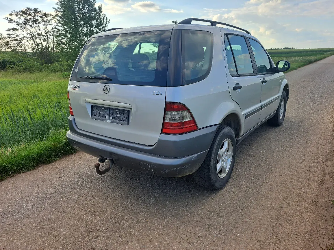 Mercedes-Benz Ml Class 2001 photo 3