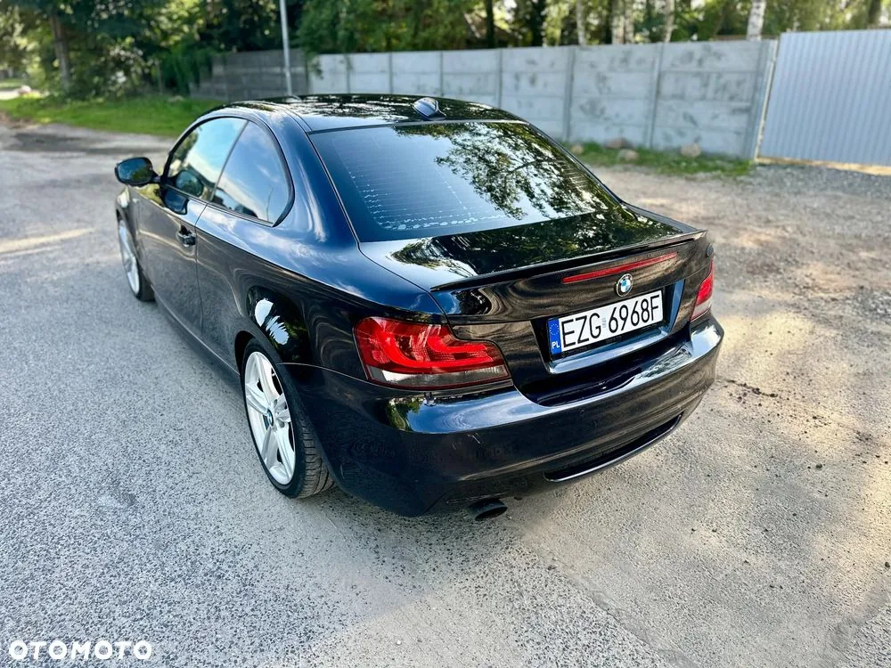 BMW 1Er Coupé 2012 photo 2