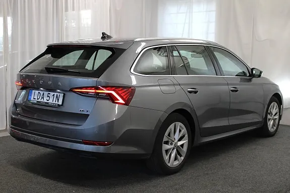 Skoda Octavia 2022 photo 5