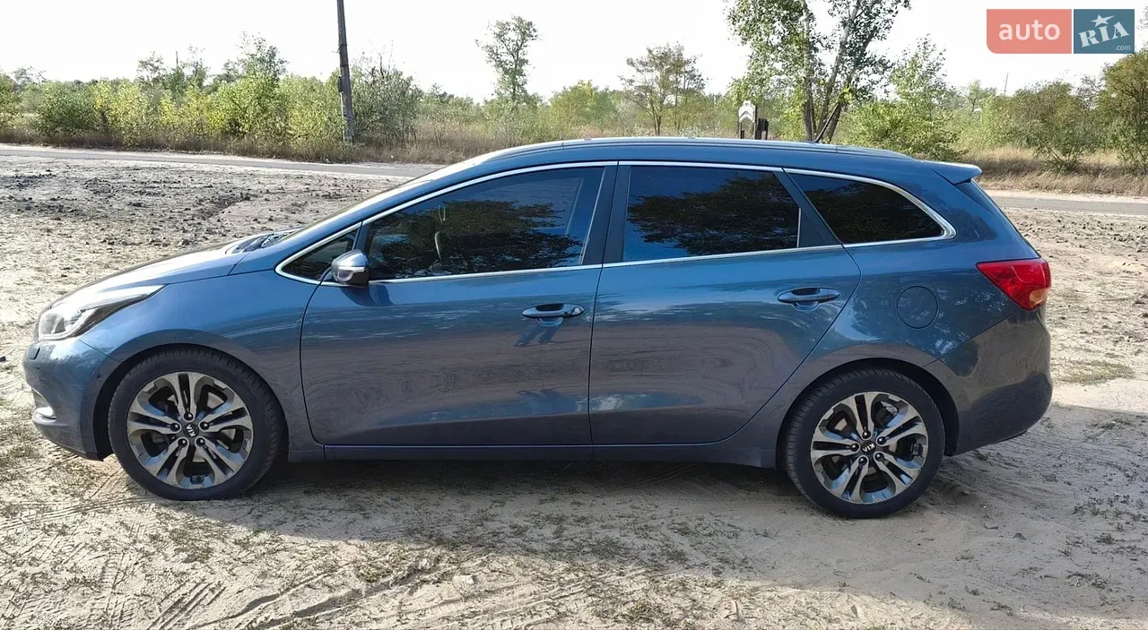 Kia Ceed 2013 photo 3