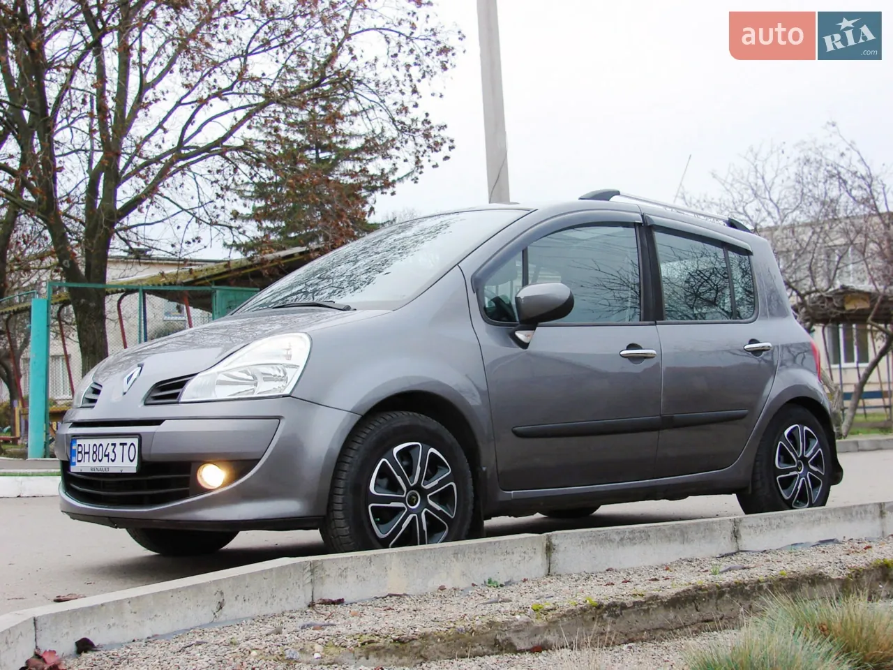 Renault Modus 2009 photo 2