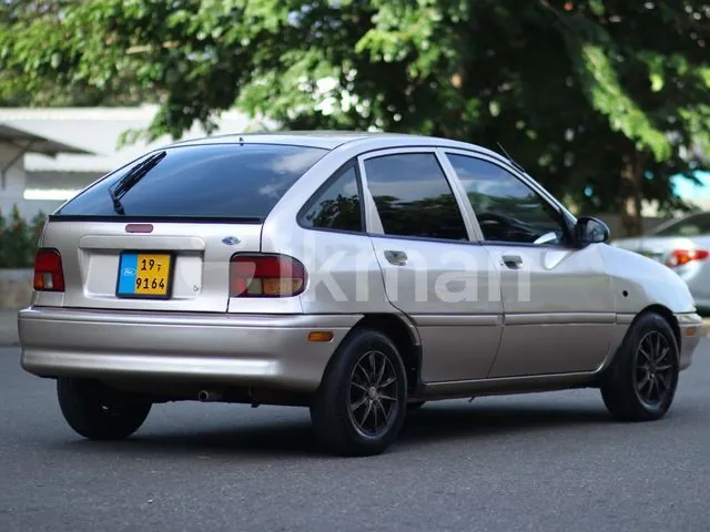 Ford Festiva 1996 photo 3