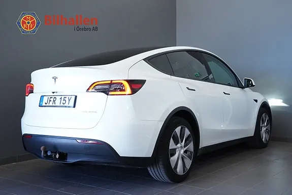 Tesla Model Y 2024 photo 2