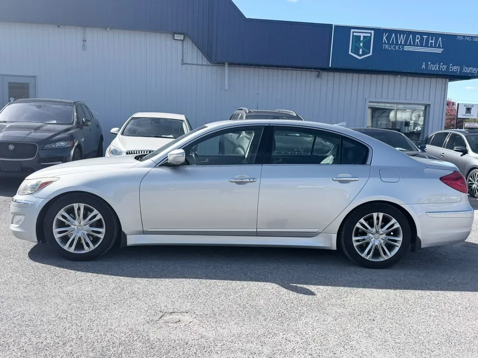 Hyundai Genesis 2012 photo 5