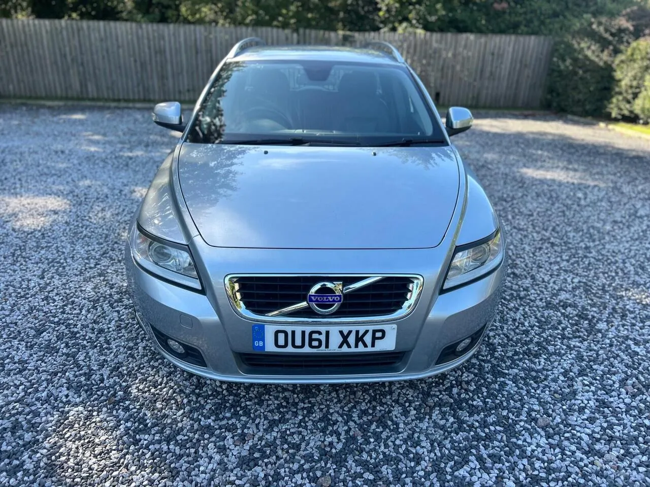 Volvo V50 2011 photo 2