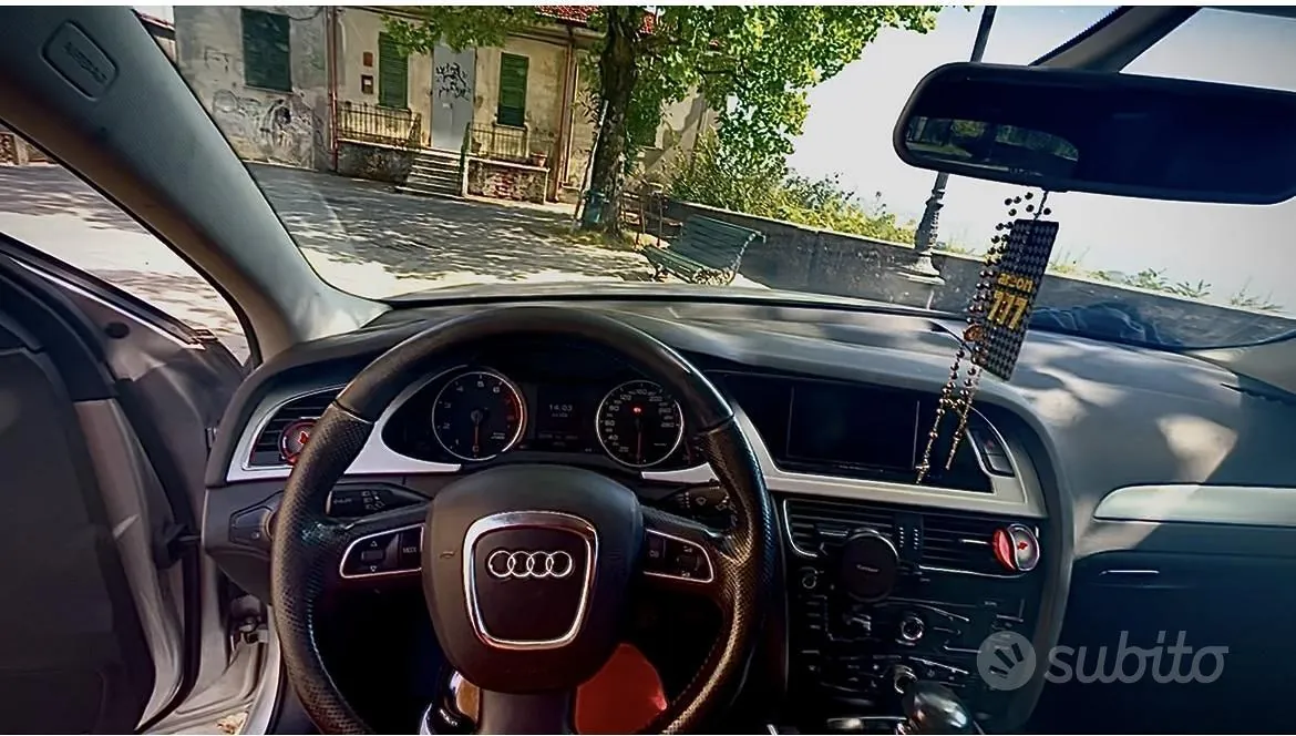 Audi A4 2025 photo 3