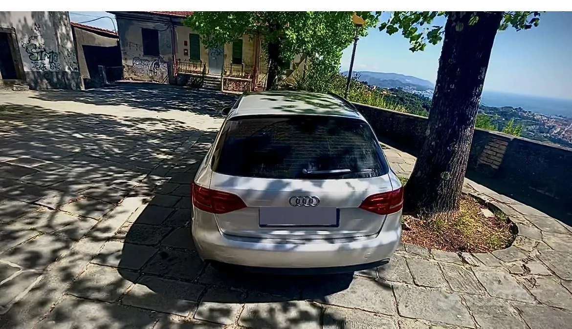 Audi A4 2025 photo 2