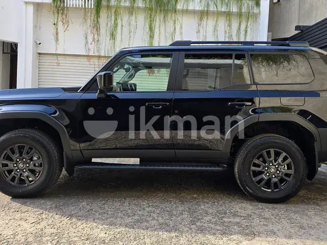Toyota Land Cruiser Prado 2026 photo 2