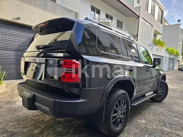 Toyota Land Cruiser Prado 2026 photo 3