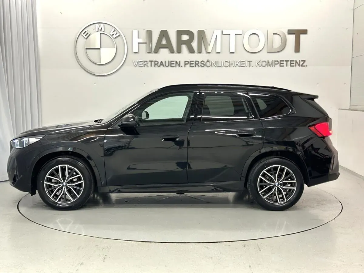 BMW X1 2025 photo 2