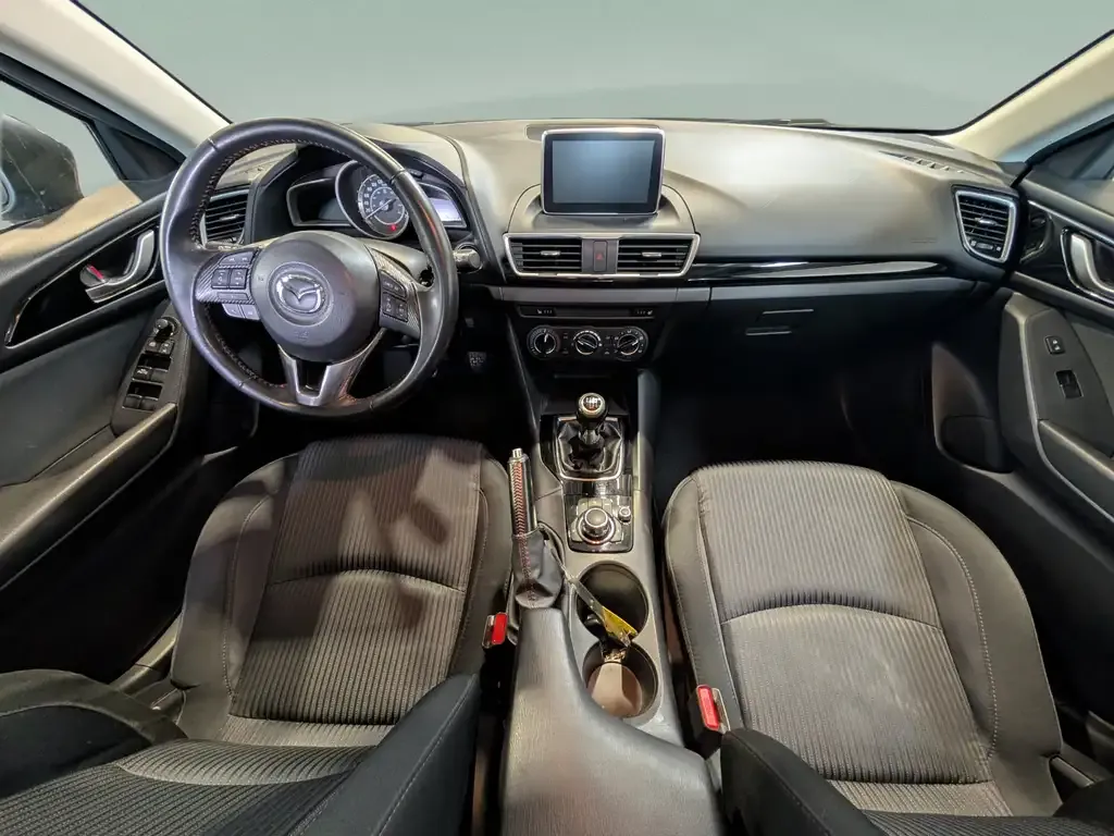 Mazda 3 2016 photo 5