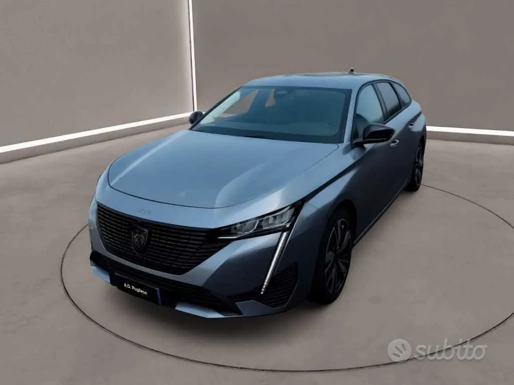 Peugeot 308 2023 photo 3