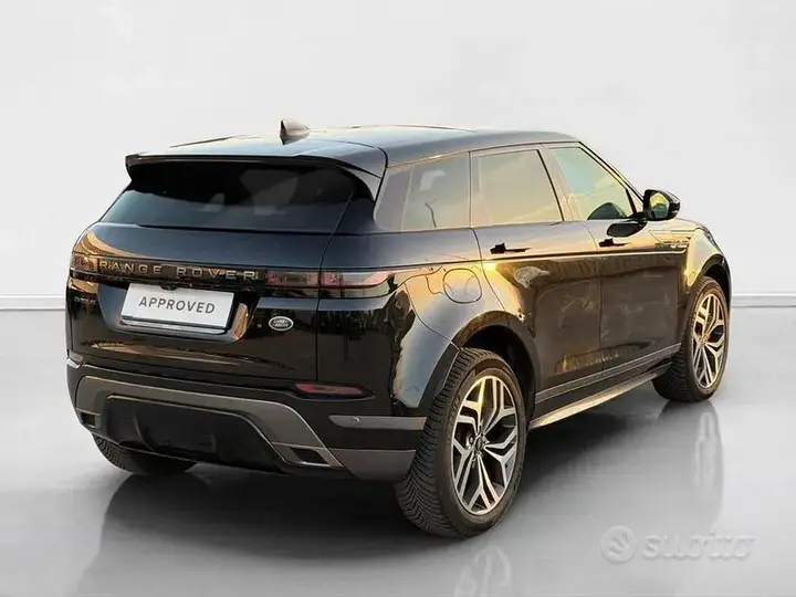 Land Rover Evoque 2022 photo 2