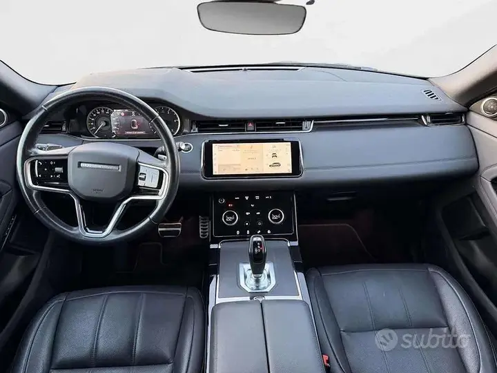Land Rover Evoque 2022 photo 4