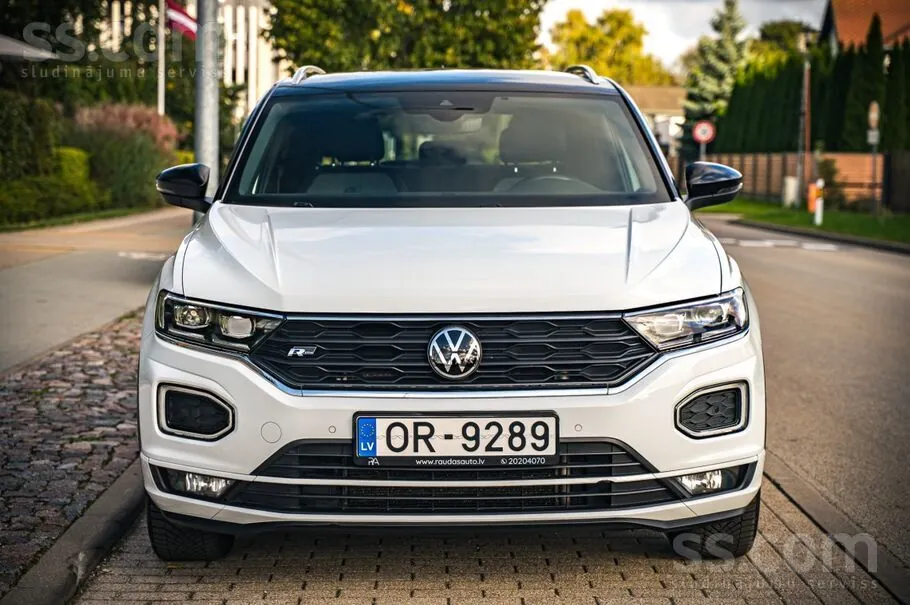 Volkswagen T-Roc 2021 photo 2