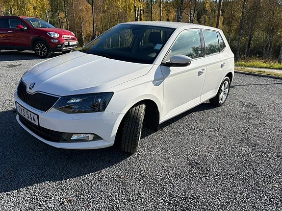 Skoda Fabia 2018 photo 5