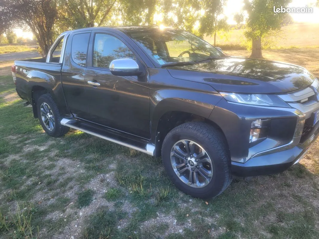 Mitsubishi L200
