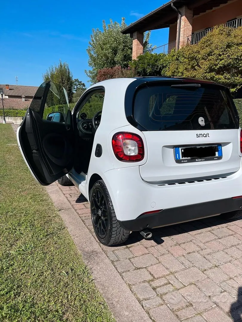 Smart Fortwo 2017 photo 4