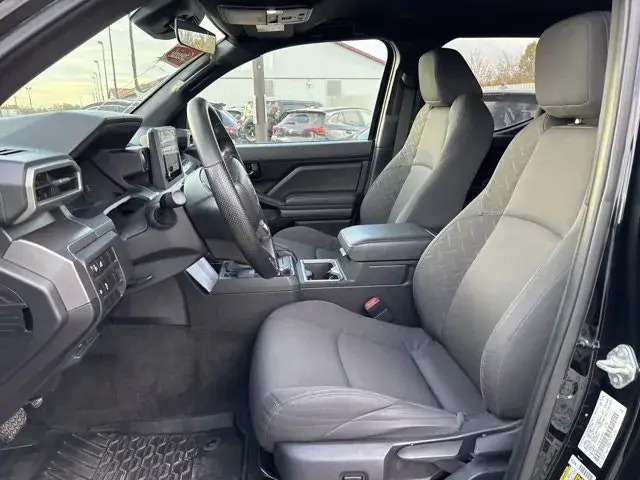 Toyota Tacoma 2024 photo 3