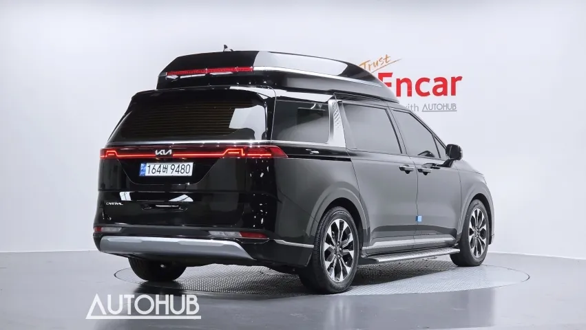 Kia Carnival 2023 photo 2