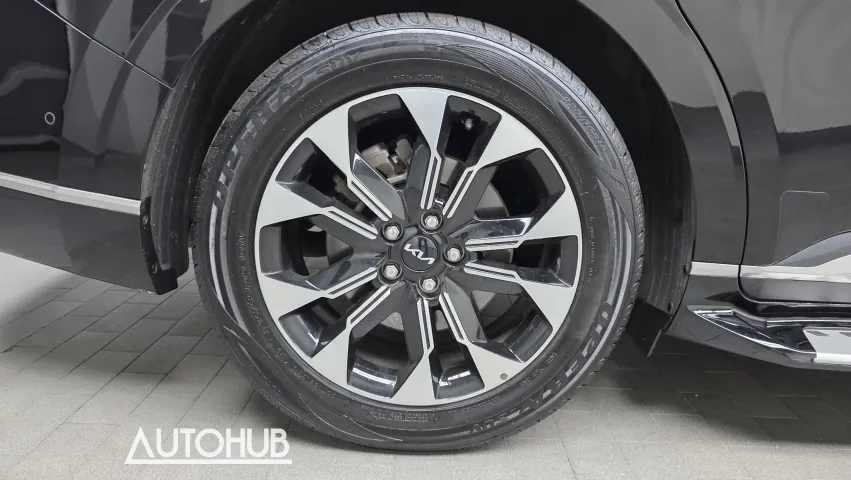 Kia Carnival 2023 photo 5