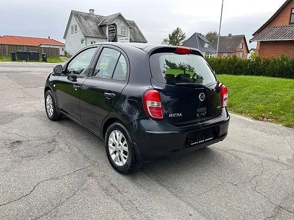 Nissan Micra 2012 photo 5