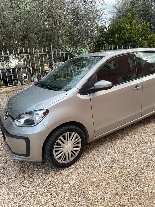 Volkswagen Up 2020 photo 2