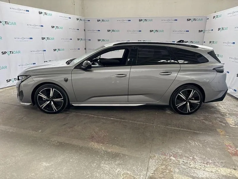 Peugeot 308 2025 photo 2