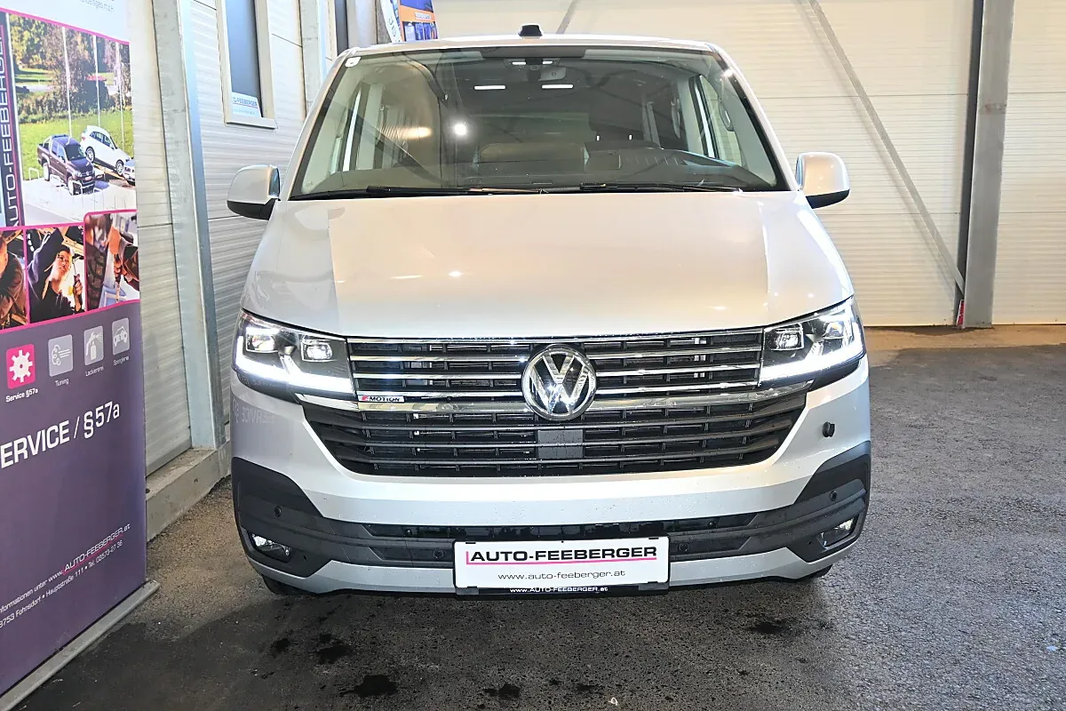 Volkswagen Caravelle 2024 photo 2