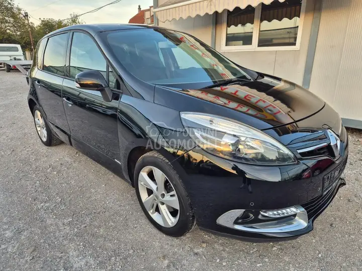 Renault Scenic 2013 photo 5