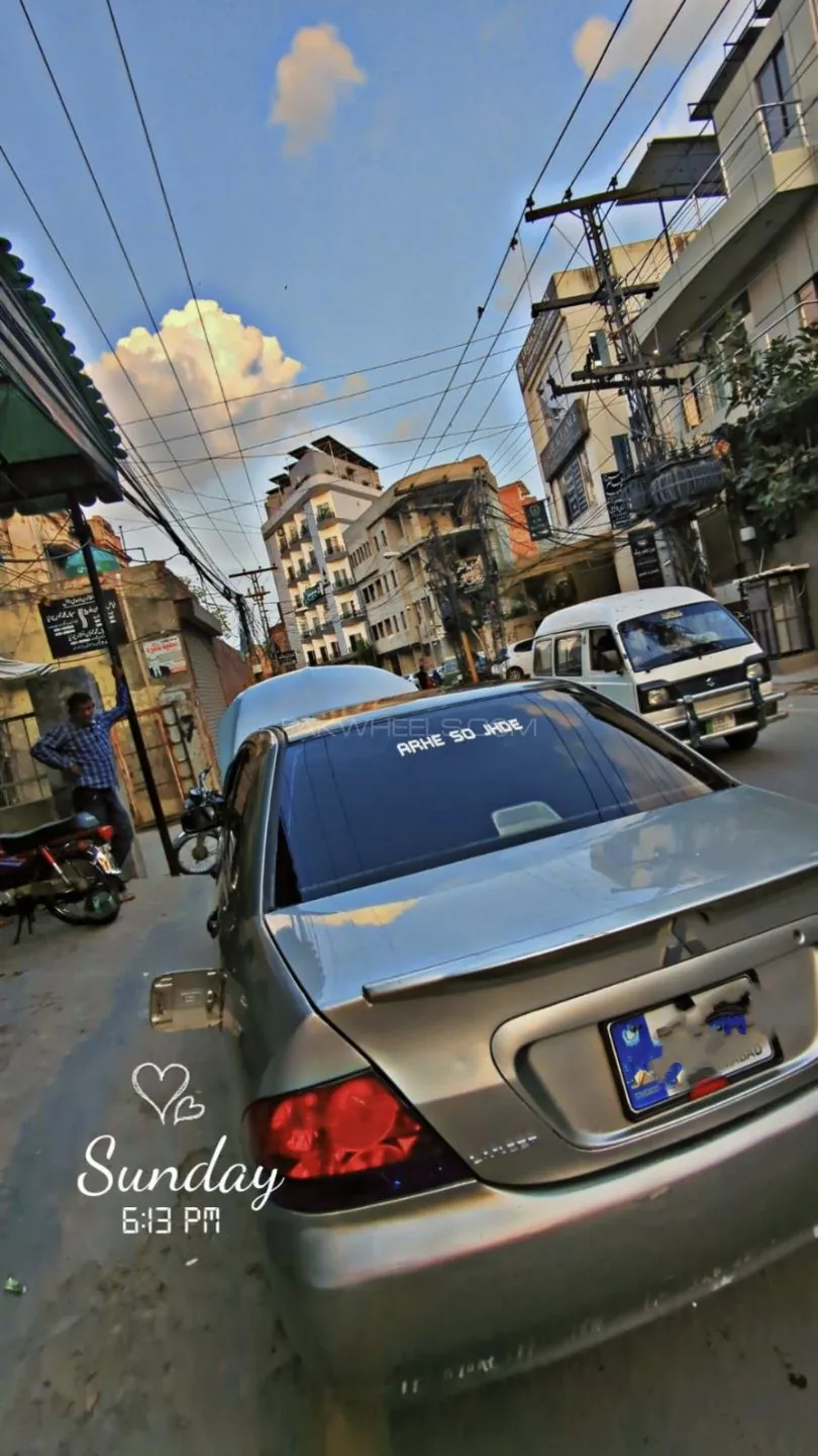 Mitsubishi Lancer