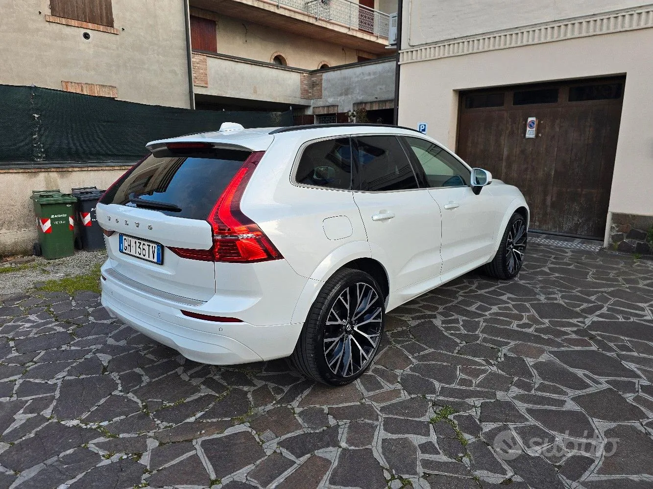 Volvo Xc60 2022 photo 3