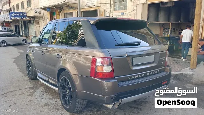 Land Rover Range Rover Sport 2010 photo 2