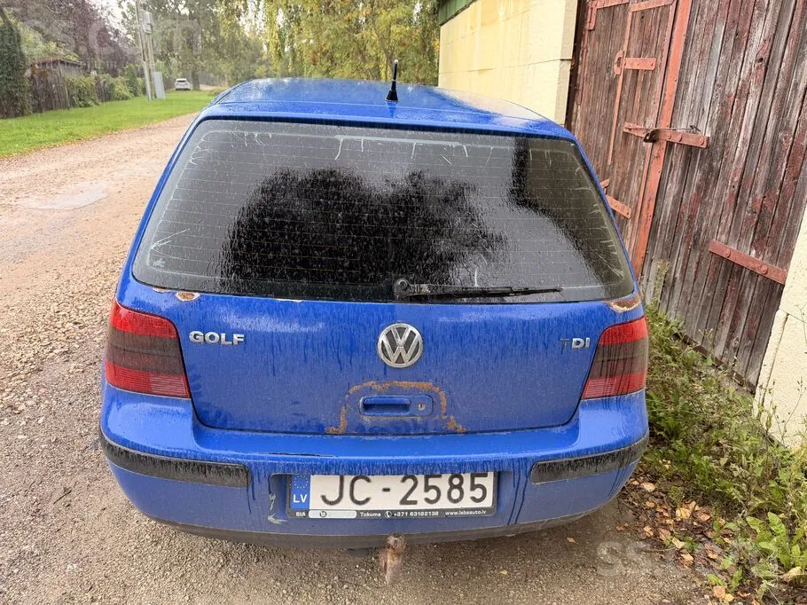 Volkswagen Golf 4 2000 photo 4