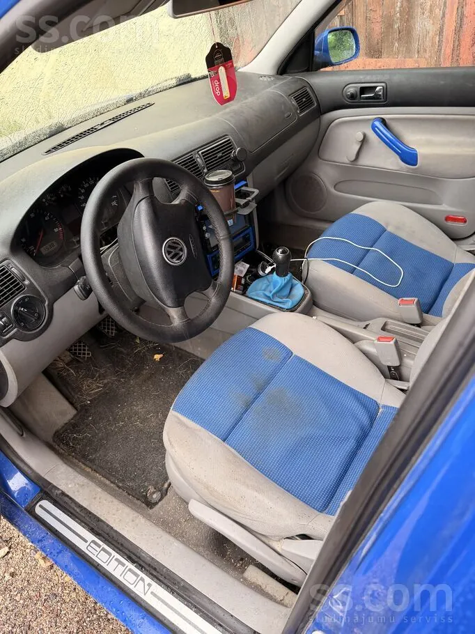 Volkswagen Golf 4 2000 photo 5