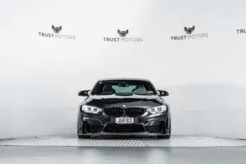 BMW M4 2014 photo 5