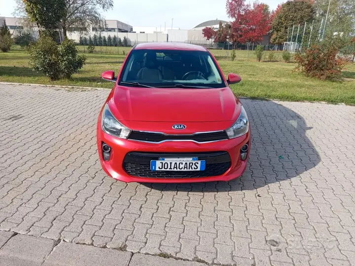 Kia Rio 2018 photo 2