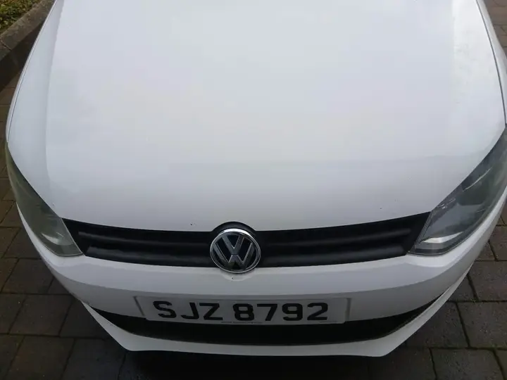 Volkswagen Polo 2011 photo 3