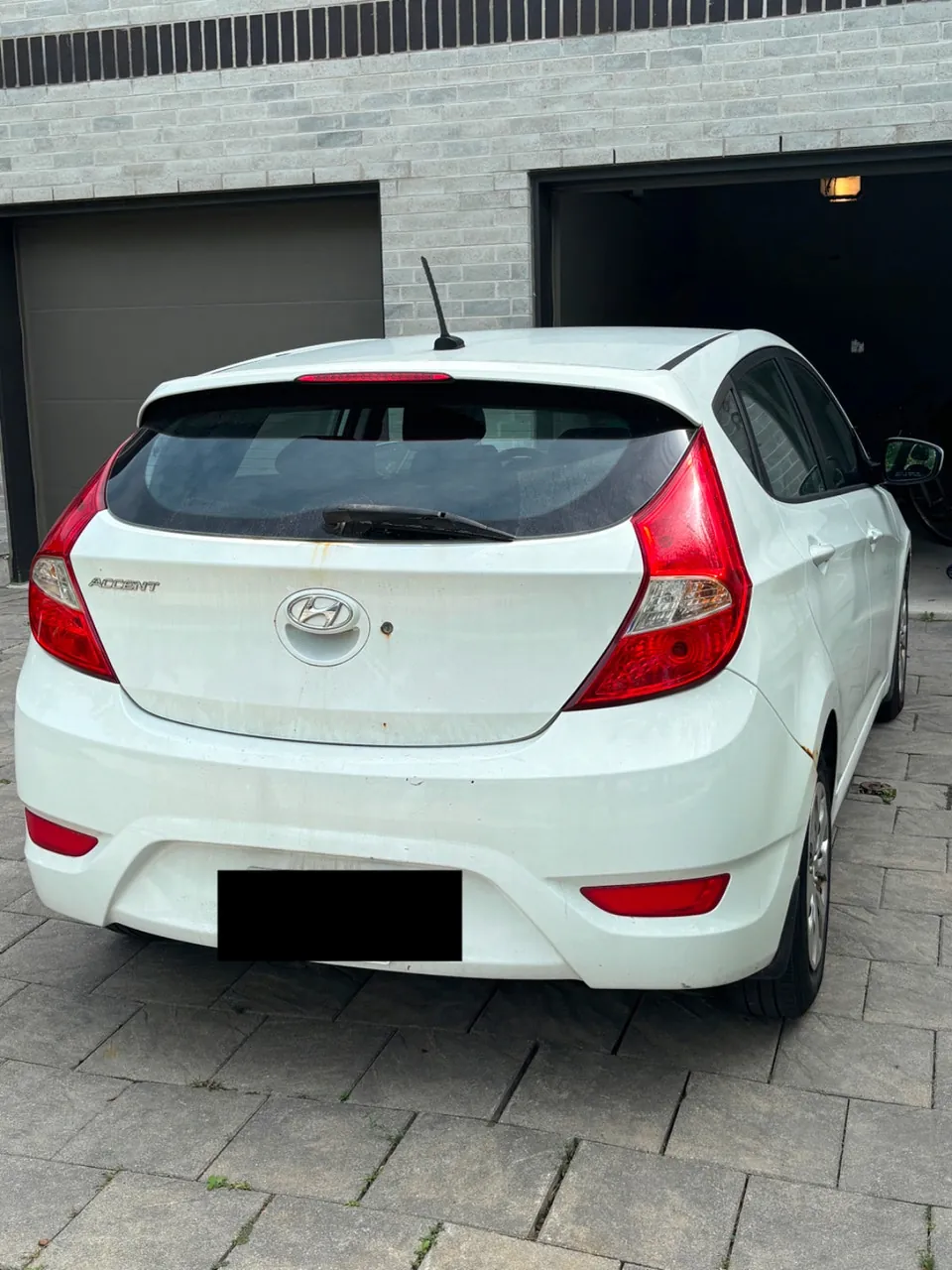 Hyundai Accent 2015 photo 2