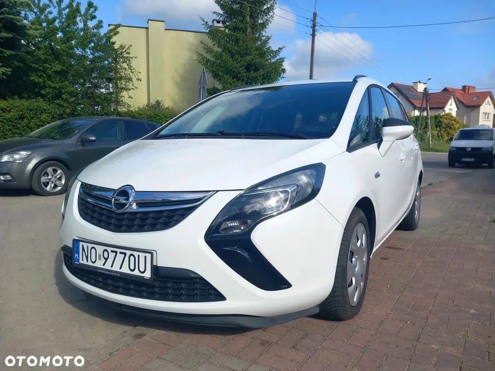Opel Zafira 2016 photo 3
